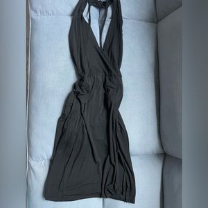 Bodycon halter neck mini dress